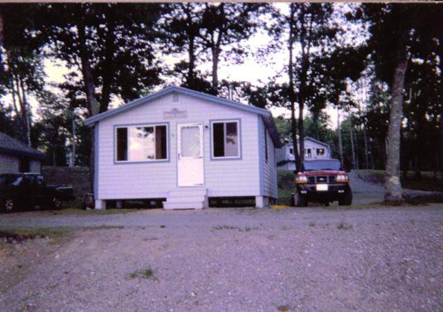 Brook Trout -- One Bedroom Cottage (Lakefront)